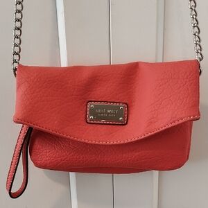 💚Nine West Vibrant Red Crossbody Bags